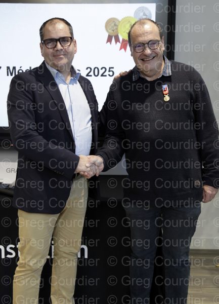 2025-12-12-photo-medailles-constellium-grand-or-003